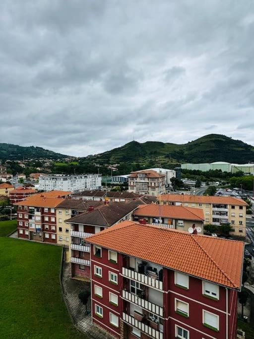 Muskiz Retreat, Playa 5 Mins, Wifi Gratis 외부 사진