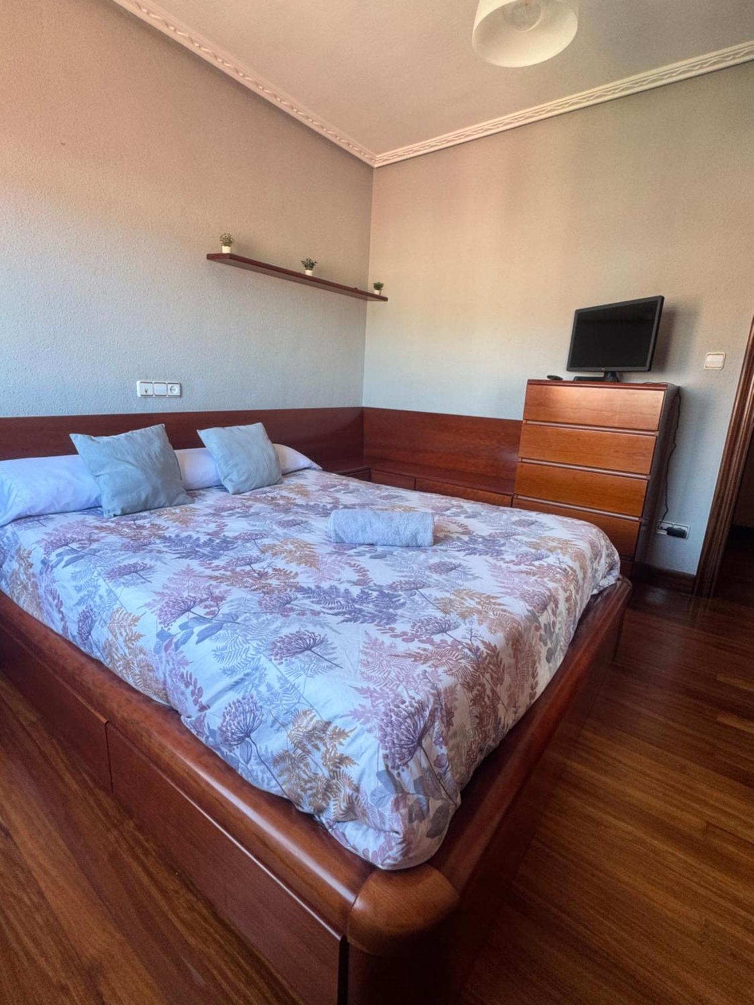 Muskiz Retreat, Playa 5 Mins, Wifi Gratis 외부 사진